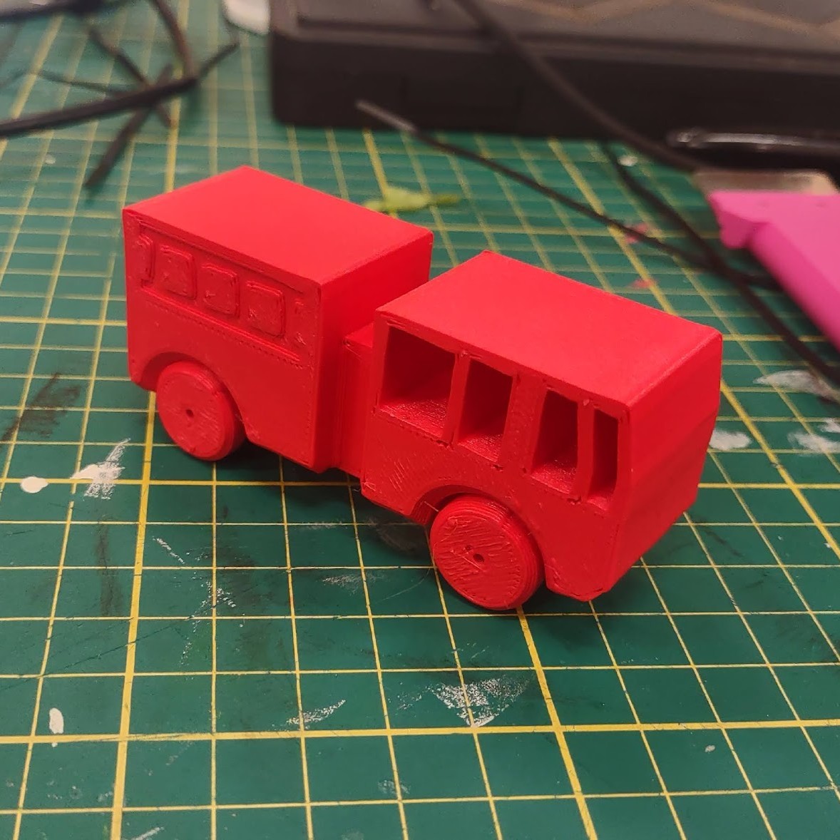 Camion de pompiers en plastique